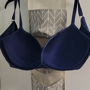 Victoria secret push up 38DD bra
